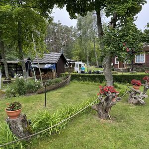 Lunch along the bike path