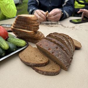 Fresh vegetables and good bread